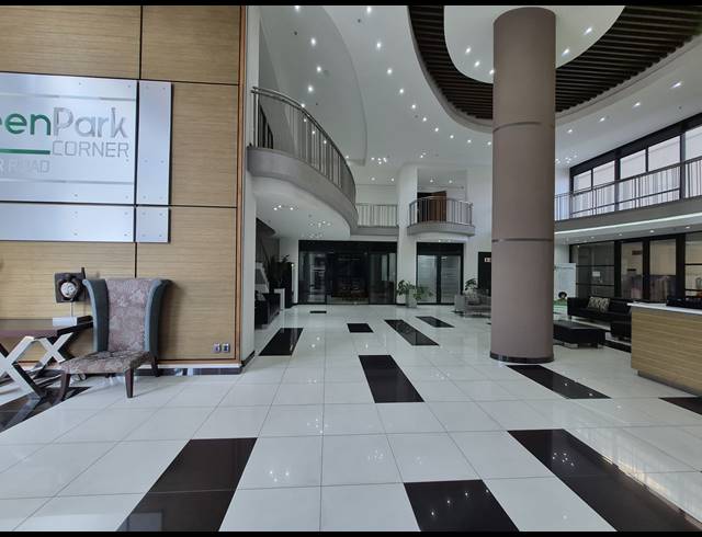 61M² OFFICE TO LET IN SANDTON CENTRAL